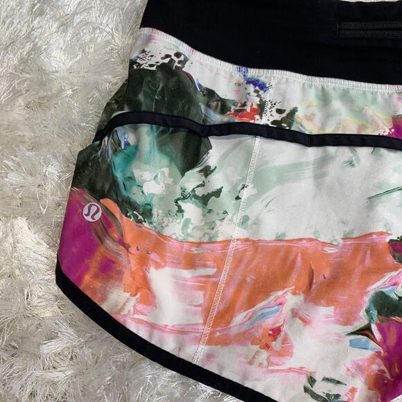 Lululemon Run: Speed Short Pigment Wave Multi / Black Sz 6 - Picture 5 of 8